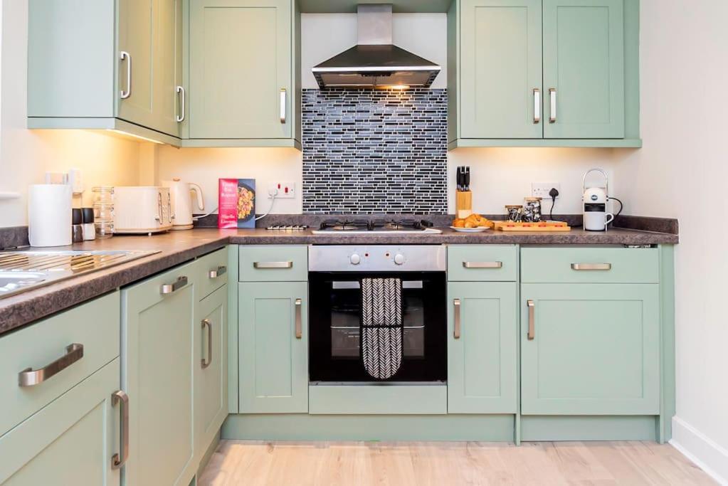 Coastal Comfort Getaway Portsmouth Exteriör bild