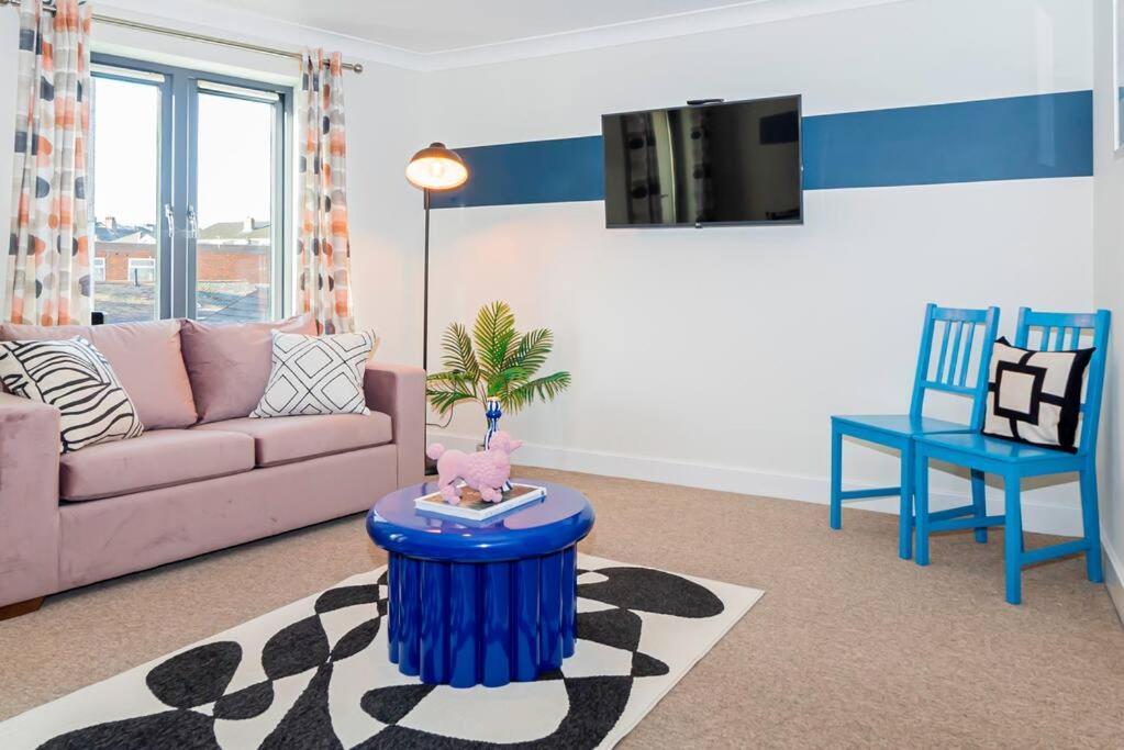 Coastal Comfort Getaway Portsmouth Exteriör bild